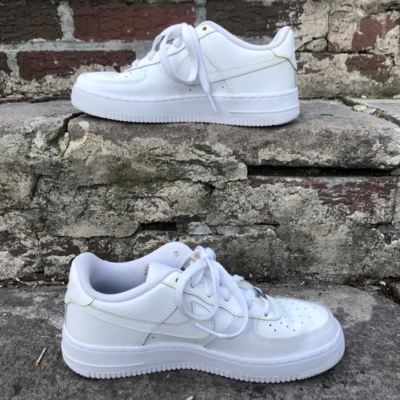 White Air Force 1s - Picture 4 of 4